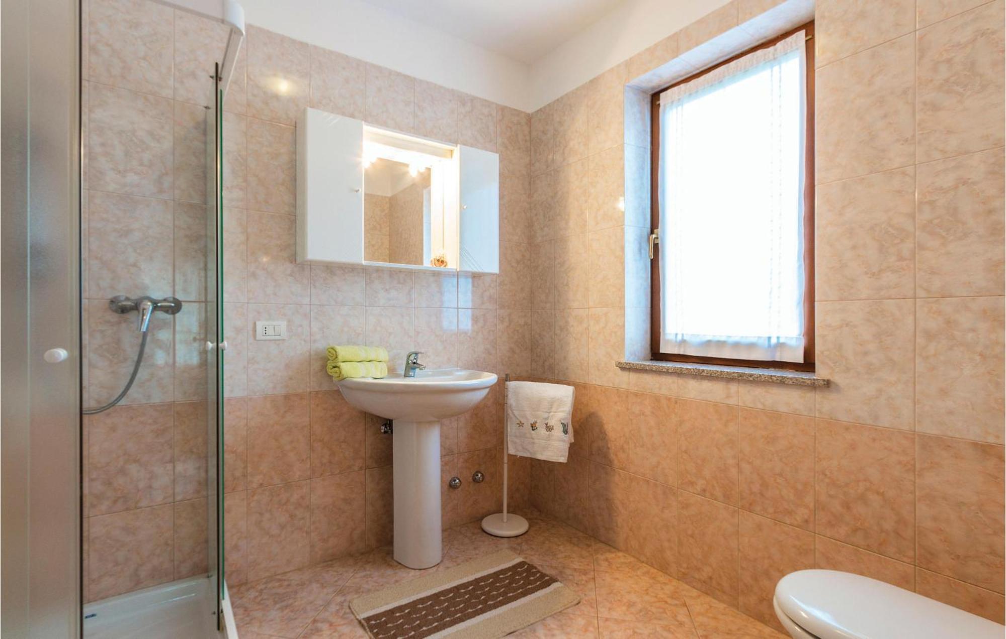 Gorgeous Apartment In Fazana With Wifi Buitenkant foto